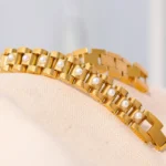 Fashionable 18cm Stainless Steel Charm Bangle Bracelet - Imitation Pearls, PVD Gold Plated, Thick Cuban Chain
