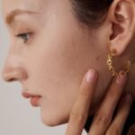 Round Flower Hoop Earrings: Stainless Steel, Fashion Golden Metal, Trendy Brand Texture, Waterproof Women's Jewelry