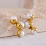 New Imitation Pearls Unique Stud Earrings: Stainless Steel, Gold Color, Korean Fashion, Women's Romantic Charms Jewelry