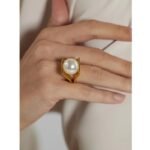Elegant Imitation Pearls Ring - New Stainless Steel Jewelry, Trendy Golden Metal Engagement Ring, Perfect Gift for Women (Bijoux Femme)