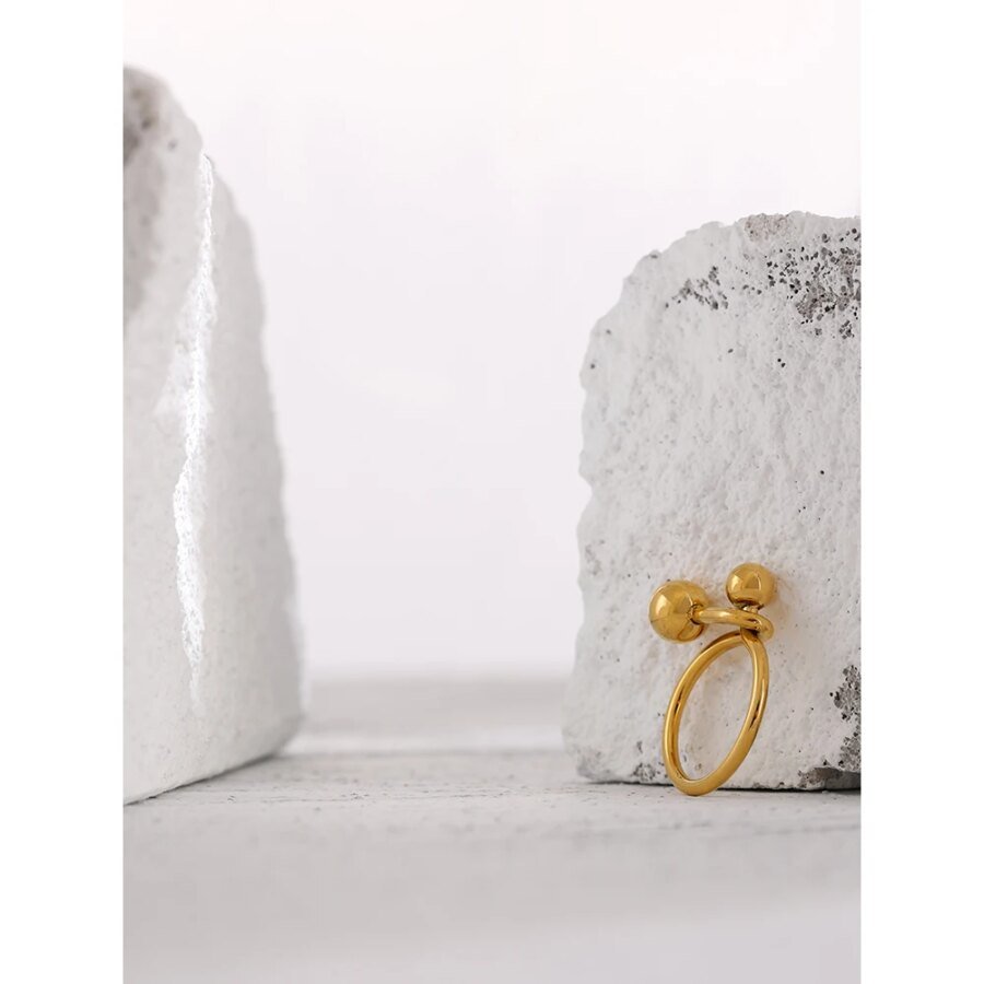 Statement Round Ring – Golden Metal 18K Rope Design, Stainless Steel Minimalist Jewelry for Women