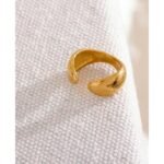 High-Quality Golden Elegance - Minimalist Unique Stylish Stainless Steel Ring with 18k PVD Plated, Waterproof Cast for Women's Fashion Jewelry