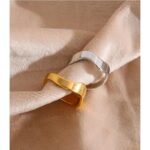 Golden Minimalism - Stainless Steel Geometric Ring with Minimalist Metal Design, Waterproof Feature for Women's Trendy Jewelry, Perfect Bagues Pour Femme Gift