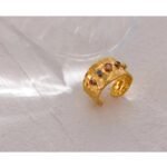 Vibrant Charm - Rainbow Cubic Zirconia Opening Ring with Stainless Steel, Golden Geometric Design, and Finger Charm, Ideal Bague Acier Inoxydable Gift