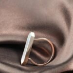 Elegant Arrow Aura - Unique Long Cocktail Rings for Women with Trendy Stainless Steel White Shell Design, Party Ring Jewelry