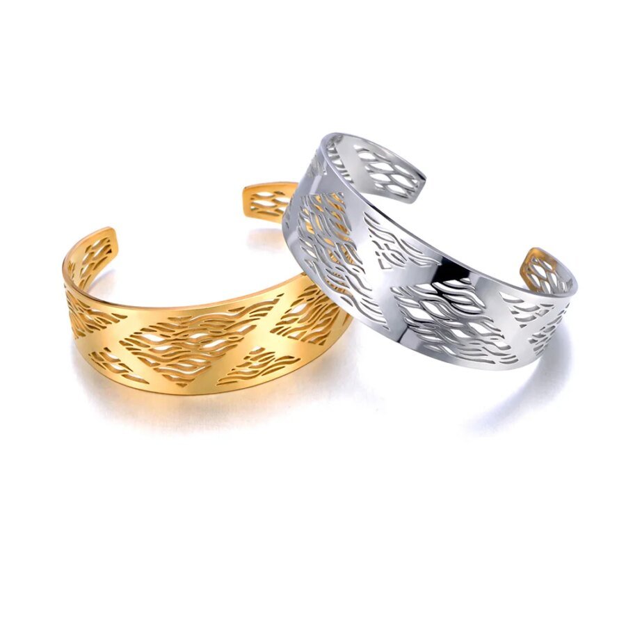 Trendy Hollow Geometric Bracelet: Real Gold Plated Stainless Steel Bangle for Women